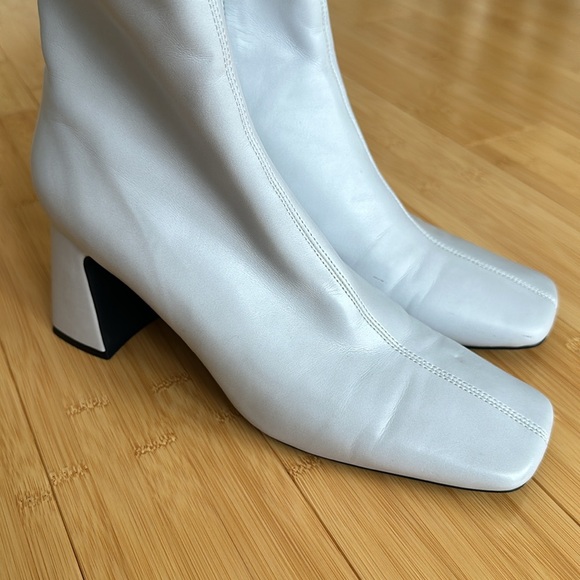 Jeffrey Campbell Jerema Ankle Boot in Grey - Picture 3 of 8